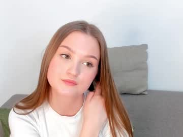 See Lynnafairfield online Now @ tittytap.com