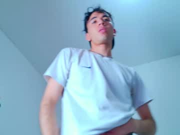 See Mael_adam online Now @ tittytap.com