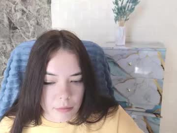 See Magicsofi online Now @ tittytap.com