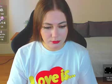 See Mariwine online Now @ tittytap.com