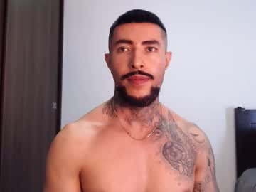 See Maximus_golden online Now @ tittytap.com