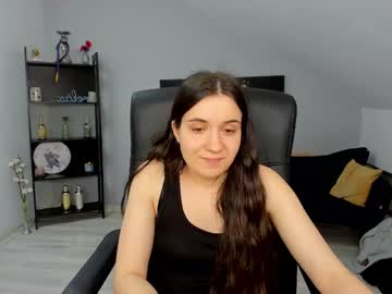 See Melissawiliam online Now @ tittytap.com