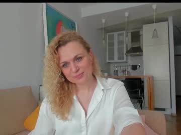 See Milanna_x online Now @ tittytap.com