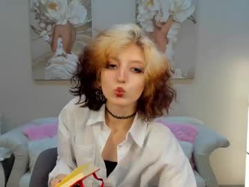 See Mistymarlow online Now @ tittytap.com