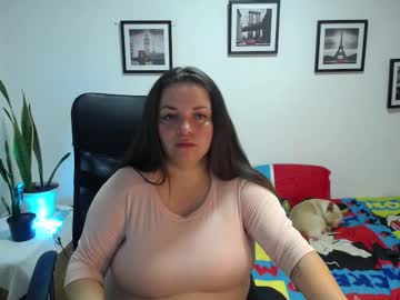 See Nicol_colucci online Now @ tittytap.com