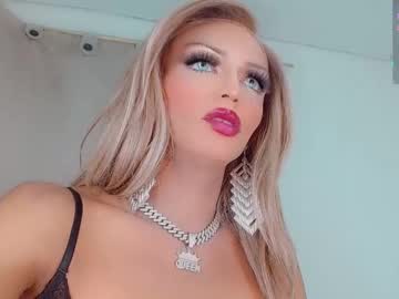 See Oriana_braom online Now @ tittytap.com