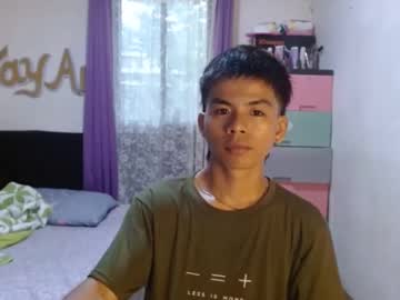 See Pinoymonstercock_xx online Now @ tittytap.com