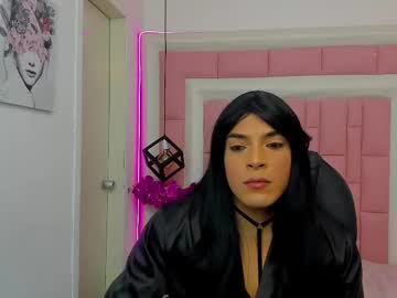 See Samanthahillz online Now @ tittytap.com