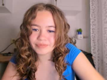 See Sara_kox online Now @ tittytap.com