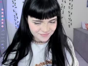 See Selena___cute online Now @ tittytap.com