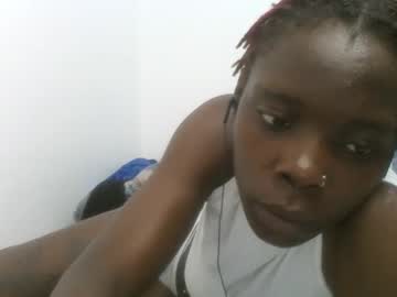 See Sexy_vennice online Now @ tittytap.com