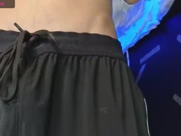 See Stuart_boy_ online Now @ tittytap.com