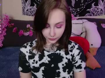 See Succubu7 online Now @ tittytap.com