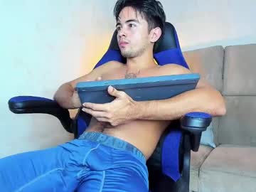 See Sukuna_hara online Now @ tittytap.com