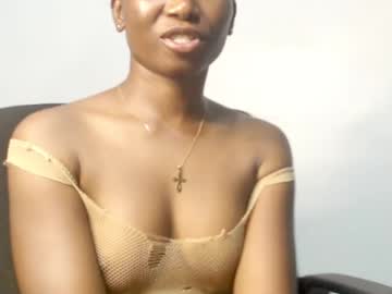 See Sweet_puna online Now @ tittytap.com