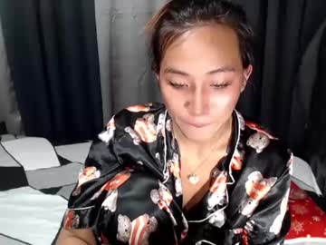 See Sweetiie_caren online Now @ tittytap.com