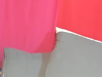 See Sweetpilipina88 online Now @ tittytap.com