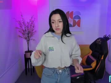 See Tammy_petite online Now @ tittytap.com