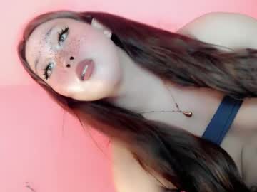 See Treatmelikeababe online Now @ tittytap.com