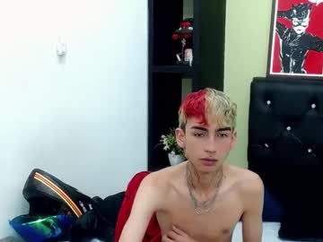 See Ttimy_x_boy online Now @ tittytap.com