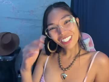 See Xmonica_cummerx online Now @ tittytap.com