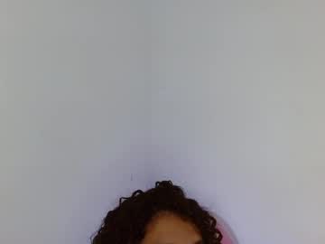 See Yulissa18 online Now @ tittytap.com