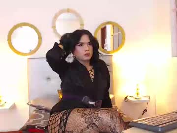See Zoe_hecate online Now @ tittytap.com